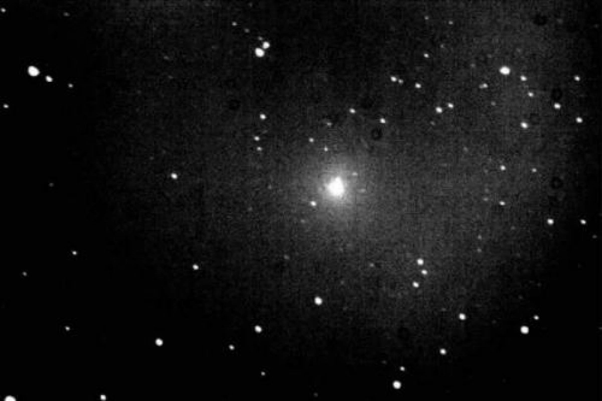 Kometa C/2001 A2 (LINEAR)